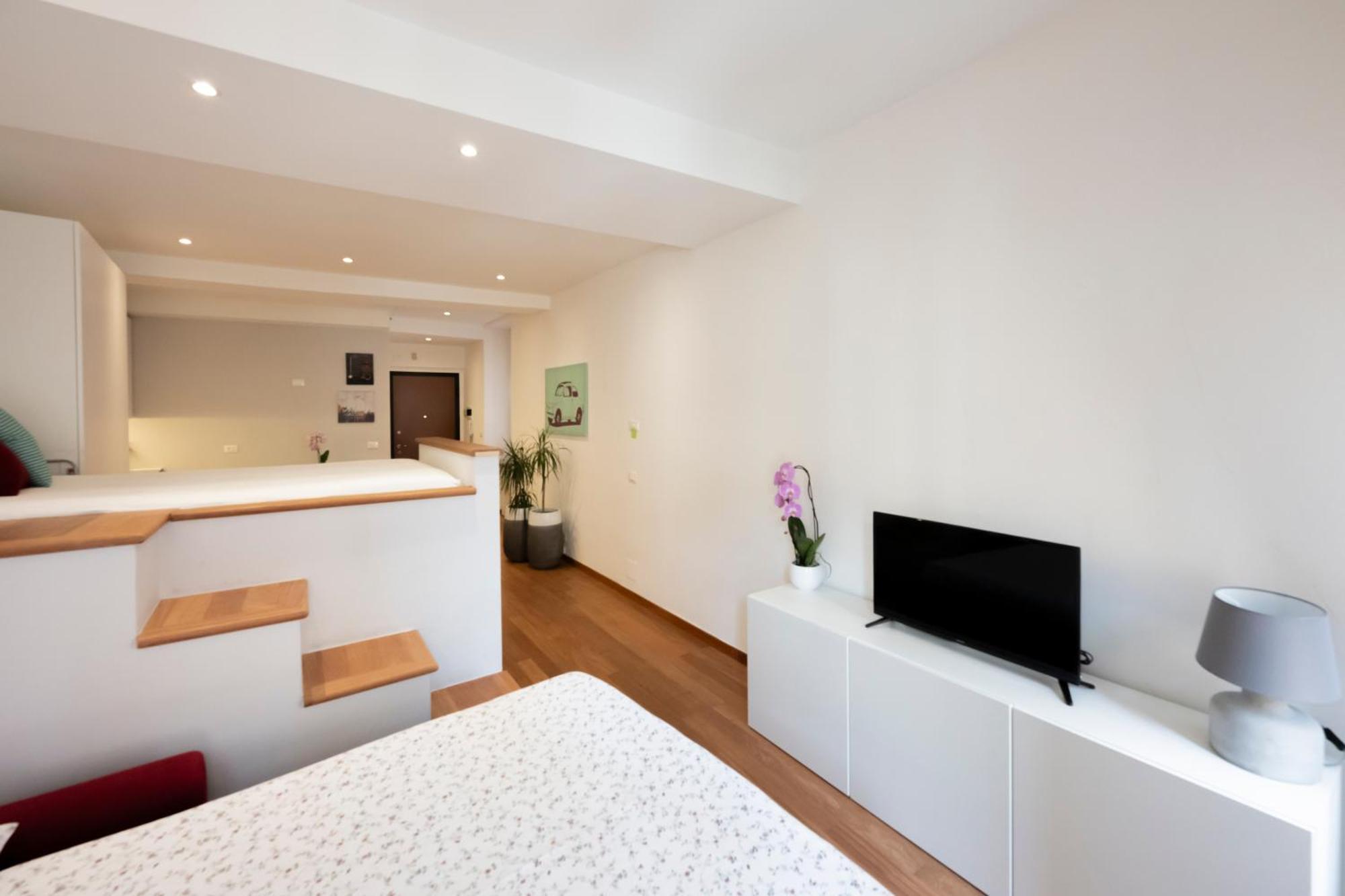 46 Santa Marta Apartment Lecco Luaran gambar